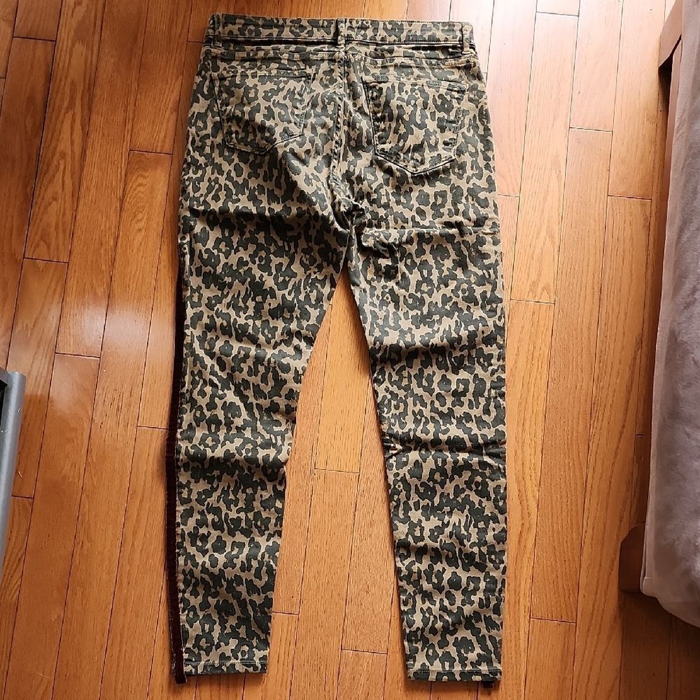 Zara Woman Premium Leopard Print Jeans-Women's Size 10 - Picture 4 of 4